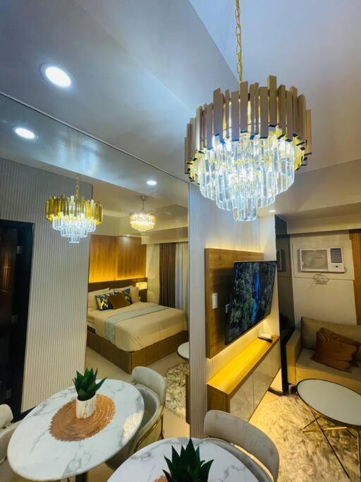 Marias Suite Near Manila Bay Free Use Of Pool Bagian luar foto