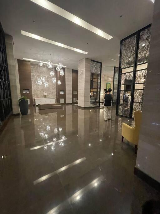 Marias Suite Near Manila Bay Free Use Of Pool Bagian luar foto
