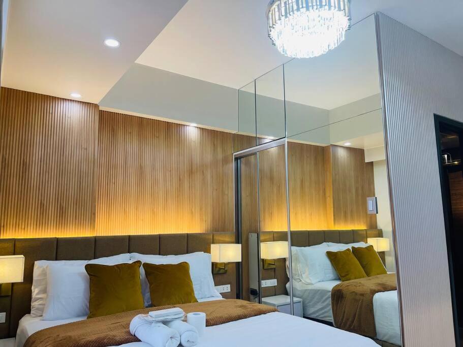 Marias Suite Near Manila Bay Free Use Of Pool Bagian luar foto
